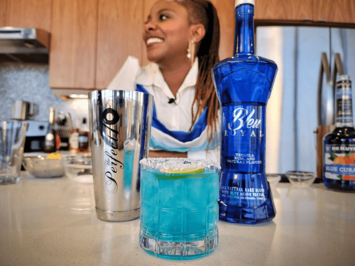 Bleu Magic drink and Jennifer Peeples