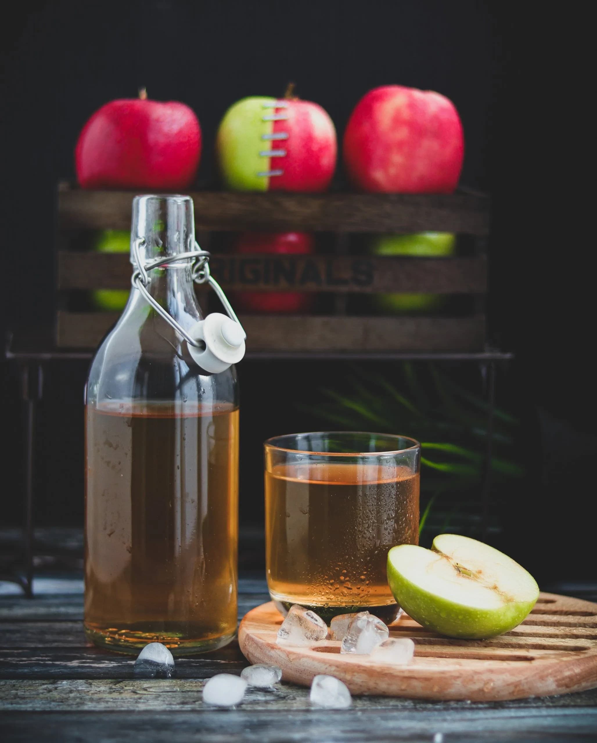 Apple Cider Drinks To Get You Into the Fall Season Vibe — cover